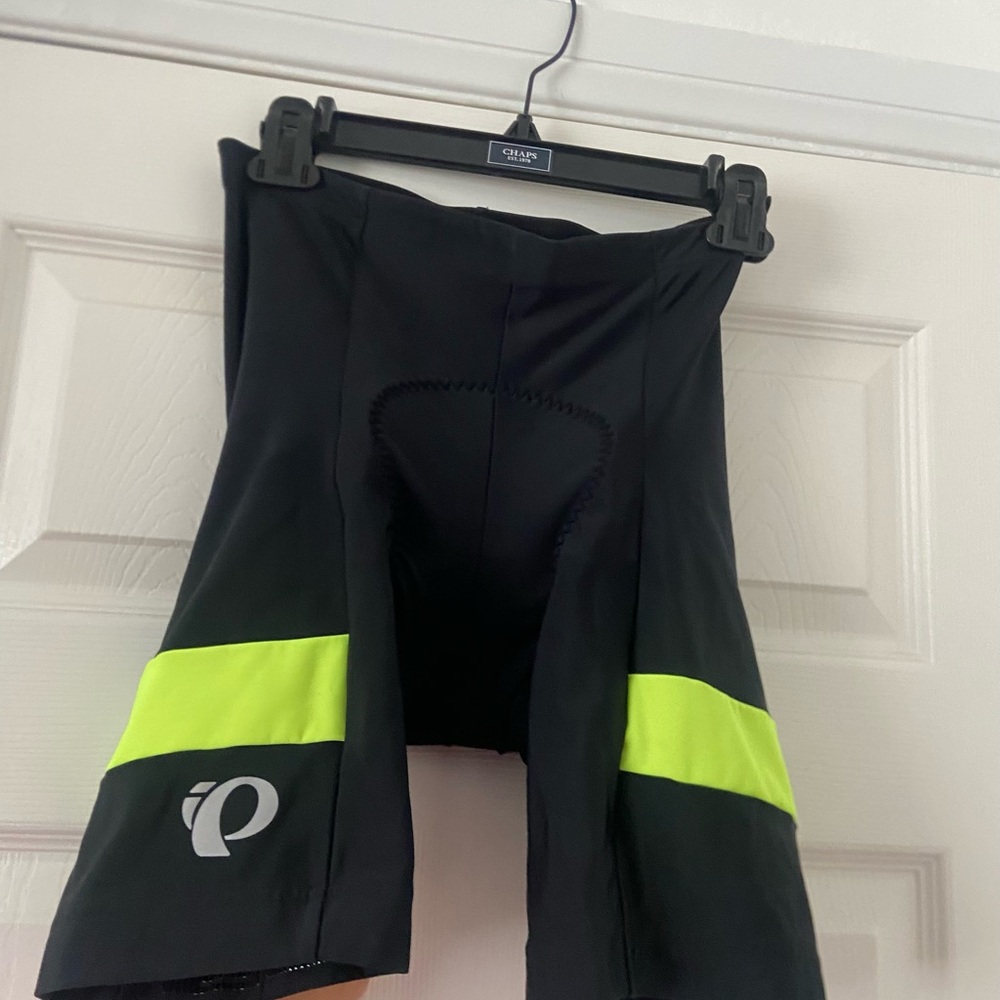Pearl Izumi Men’s Black Cycling Shorts